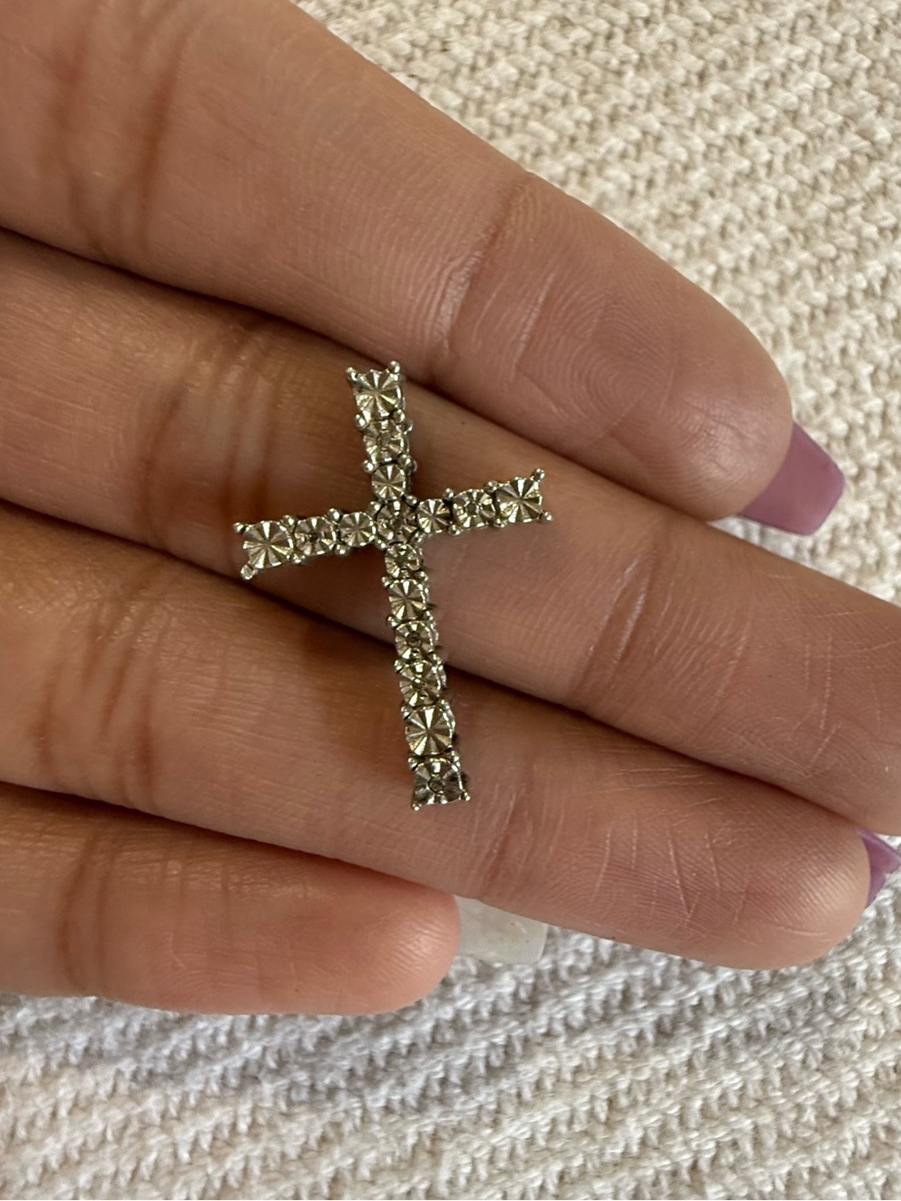 Vintage 925 sterling silver diamond-cut cubic zirconia (CZ) cross pendant.